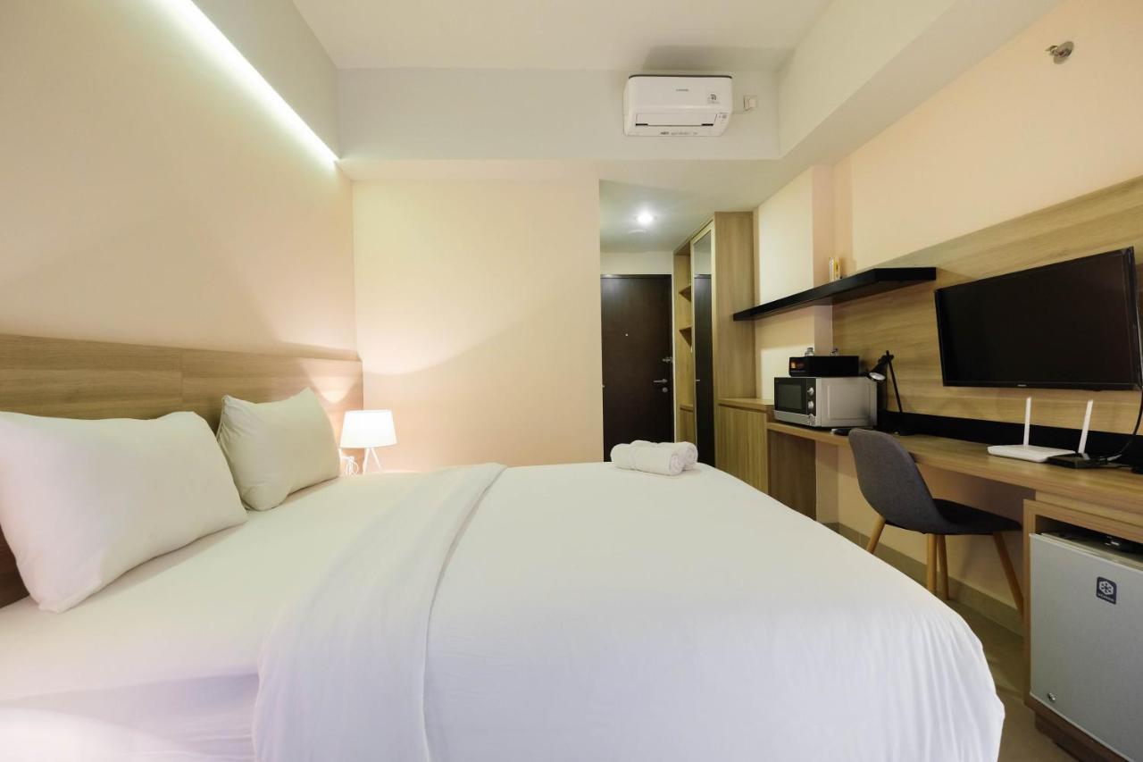 Fully Furnished Studio No Kitchen Apartment At Mustika Golf Residence By Travelio Cikarang Exterior photo