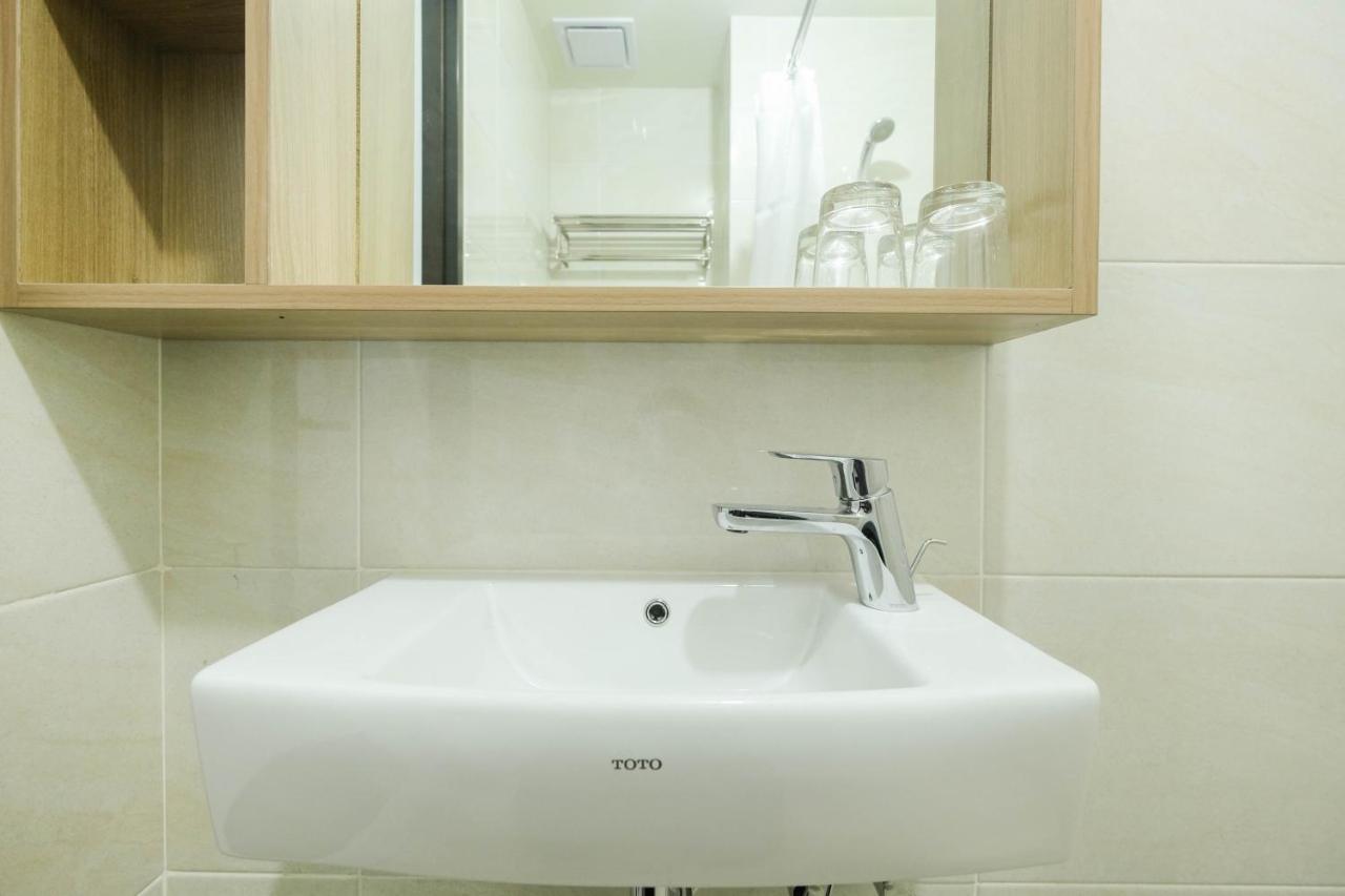 Fully Furnished Studio No Kitchen Apartment At Mustika Golf Residence By Travelio Cikarang Exterior photo