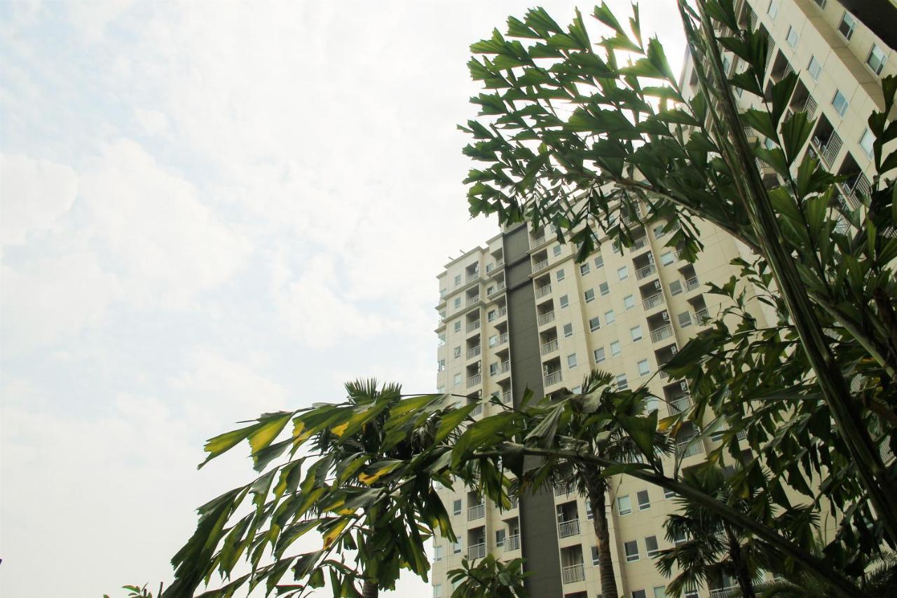 Fully Furnished Studio No Kitchen Apartment At Mustika Golf Residence By Travelio Cikarang Exterior photo